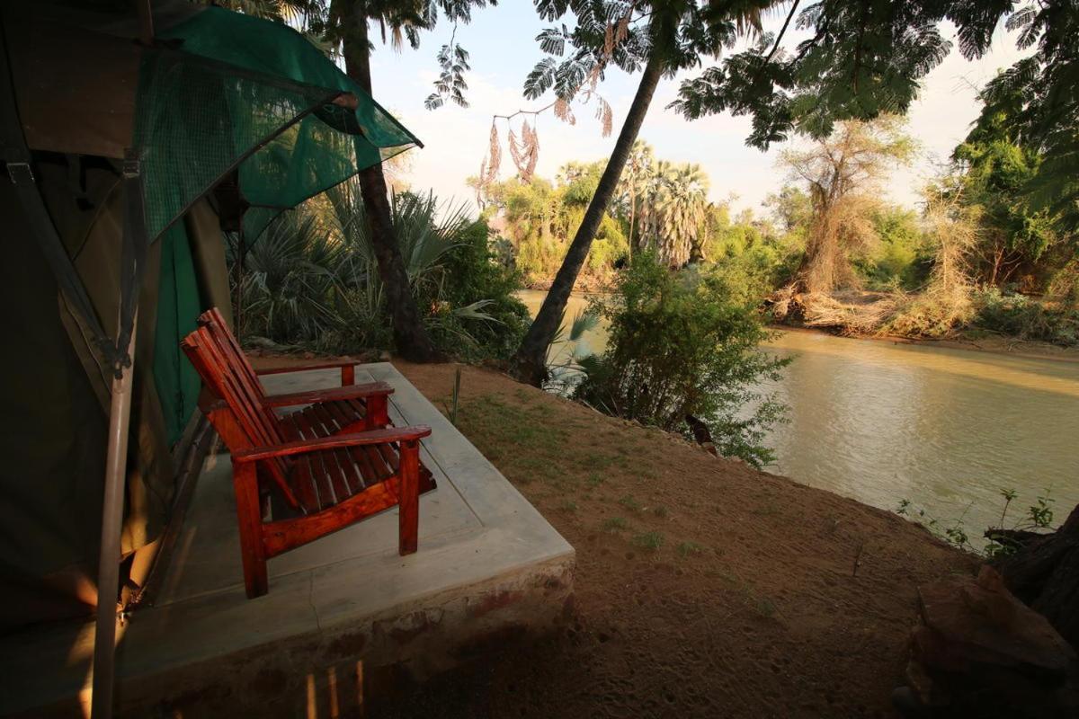 Epupa Camp Villa ภายนอก รูปภาพ